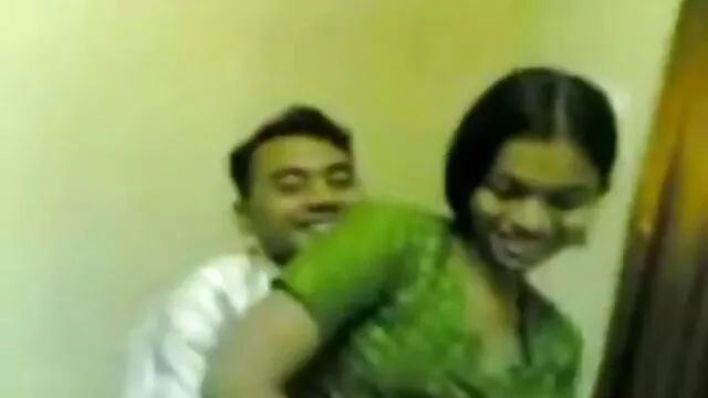 सर्वश्रेष्ठ पोर्न कोई पंजीकरण  कैपरी को देखो हिंदी सेक्सी मूवी जब वह चुदाई करती है